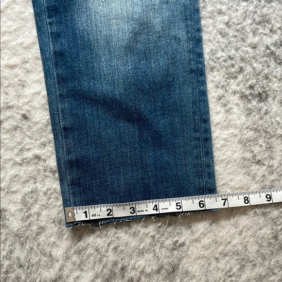 Driftwood Blue Jeans - Picture 4 of 8